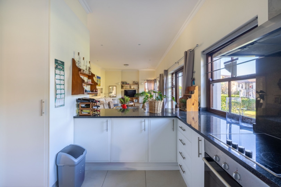 3 Bedroom Property for Sale in Whale Rock Gardens Western Cape